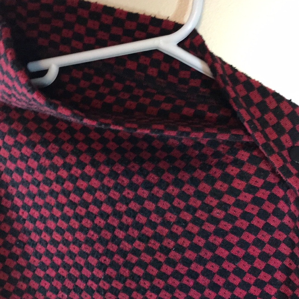Shawl - Picture 3 of 3